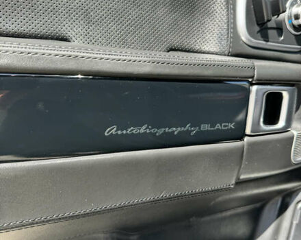 Черный Ленд Ровер Рендж Ровер, объемом двигателя 5 л и пробегом 150 тыс. км за 35000 $, фото 66 на Automoto.ua