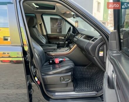 Чорний Ленд Ровер Рендж Ровер, об'ємом двигуна 3 л та пробігом 260 тис. км за 16900 $, фото 44 на Automoto.ua