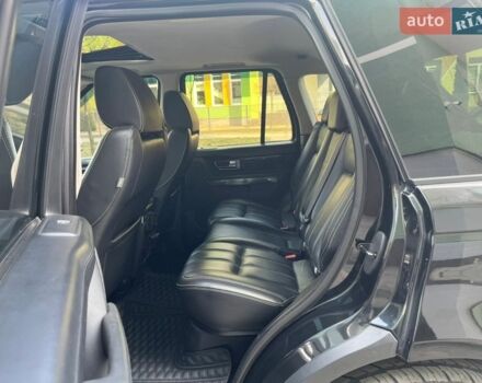 Чорний Ленд Ровер Рендж Ровер, об'ємом двигуна 3 л та пробігом 260 тис. км за 16900 $, фото 53 на Automoto.ua