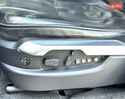 Чорний Ленд Ровер Рендж Ровер, об'ємом двигуна 5 л та пробігом 195 тис. км за 21000 $, фото 23 на Automoto.ua