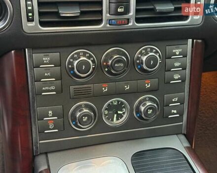 Черный Ленд Ровер Рендж Ровер, объемом двигателя 4.37 л и пробегом 171 тыс. км за 19500 $, фото 39 на Automoto.ua