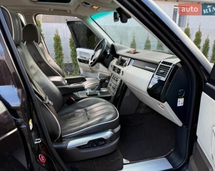 Чорний Ленд Ровер Рендж Ровер, об'ємом двигуна 3.63 л та пробігом 328 тис. км за 14900 $, фото 7 на Automoto.ua