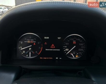 Чорний Ленд Ровер Рендж Ровер, об'ємом двигуна 5 л та пробігом 179 тис. км за 15800 $, фото 12 на Automoto.ua