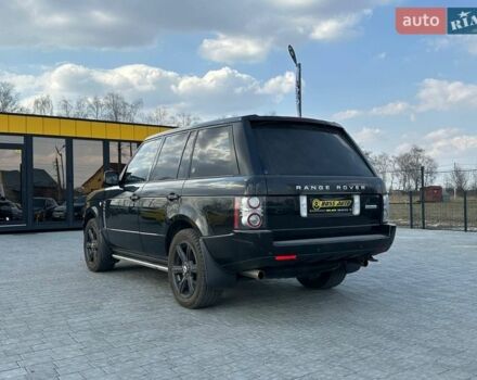 Чорний Ленд Ровер Рендж Ровер, об'ємом двигуна 5 л та пробігом 179 тис. км за 15800 $, фото 3 на Automoto.ua