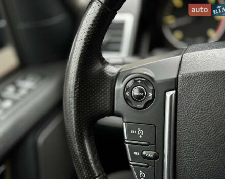 Черный Ленд Ровер Рендж Ровер, объемом двигателя 3 л и пробегом 252 тыс. км за 14500 $, фото 31 на Automoto.ua