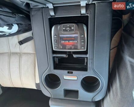 Чорний Ленд Ровер Рендж Ровер, об'ємом двигуна 5 л та пробігом 157 тис. км за 17999 $, фото 21 на Automoto.ua