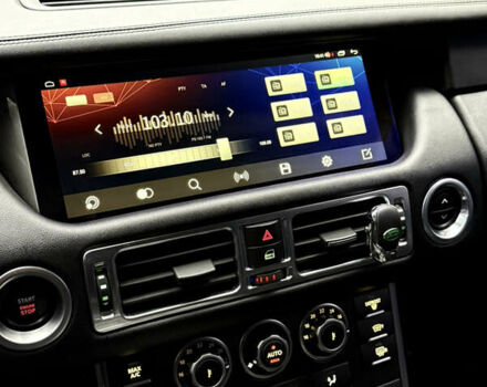 Черный Ленд Ровер Рендж Ровер, объемом двигателя 5 л и пробегом 294 тыс. км за 17000 $, фото 17 на Automoto.ua