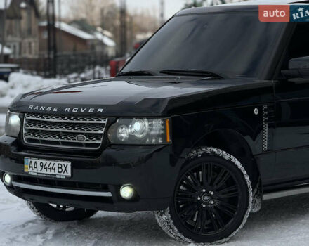 Чорний Ленд Ровер Рендж Ровер, об'ємом двигуна 5 л та пробігом 212 тис. км за 13999 $, фото 13 на Automoto.ua