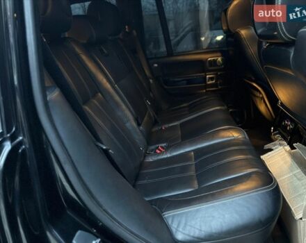 Черный Ленд Ровер Рендж Ровер, объемом двигателя 5 л и пробегом 215 тыс. км за 12999 $, фото 32 на Automoto.ua