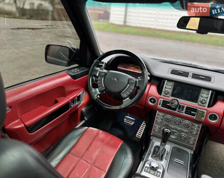 Черный Ленд Ровер Рендж Ровер, объемом двигателя 5 л и пробегом 194 тыс. км за 13690 $, фото 16 на Automoto.ua