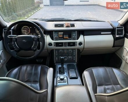 Чорний Ленд Ровер Рендж Ровер, об'ємом двигуна 3.63 л та пробігом 328 тис. км за 14900 $, фото 8 на Automoto.ua