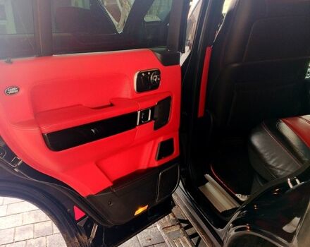 Черный Ленд Ровер Рендж Ровер, объемом двигателя 5 л и пробегом 244 тыс. км за 16000 $, фото 4 на Automoto.ua