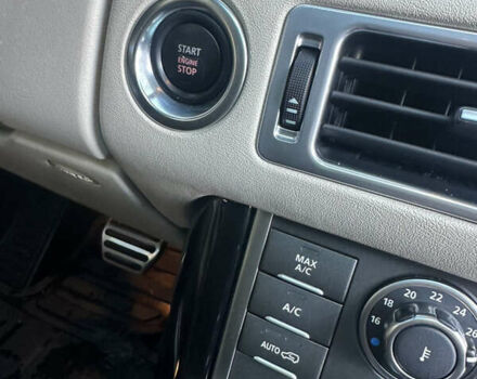 Чорний Ленд Ровер Рендж Ровер, об'ємом двигуна 5 л та пробігом 187 тис. км за 14900 $, фото 36 на Automoto.ua