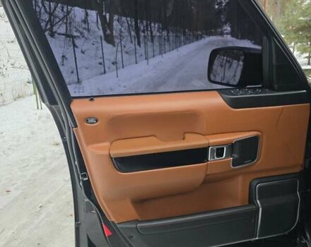 Черный Ленд Ровер Рендж Ровер, объемом двигателя 5 л и пробегом 280 тыс. км за 16200 $, фото 8 на Automoto.ua