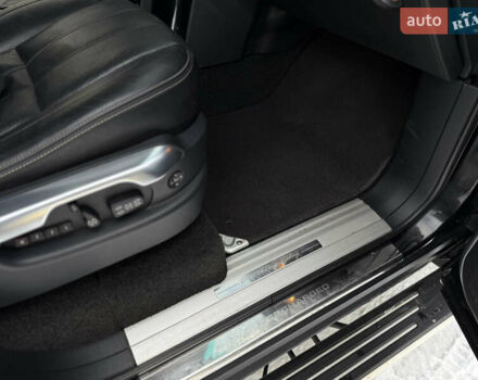 Черный Ленд Ровер Рендж Ровер, объемом двигателя 5 л и пробегом 212 тыс. км за 12999 $, фото 32 на Automoto.ua