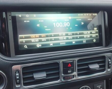 Черный Ленд Ровер Рендж Ровер, объемом двигателя 5 л и пробегом 179 тыс. км за 15500 $, фото 7 на Automoto.ua