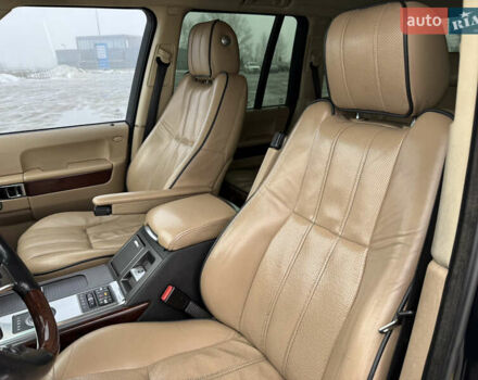 Чорний Ленд Ровер Рендж Ровер, об'ємом двигуна 4.37 л та пробігом 390 тис. км за 20500 $, фото 15 на Automoto.ua