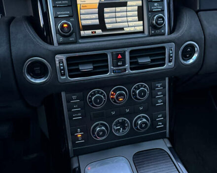 Чорний Ленд Ровер Рендж Ровер, об'ємом двигуна 4.37 л та пробігом 246 тис. км за 17777 $, фото 25 на Automoto.ua