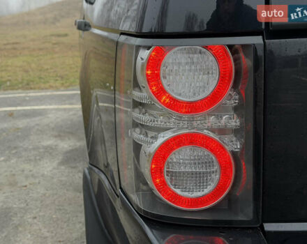 Черный Ленд Ровер Рендж Ровер, объемом двигателя 5 л и пробегом 195 тыс. км за 16000 $, фото 5 на Automoto.ua