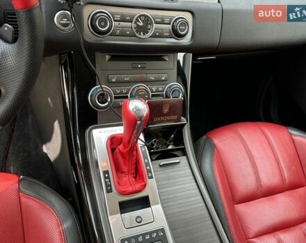 Черный Ленд Ровер Рендж Ровер, объемом двигателя 2.99 л и пробегом 315 тыс. км за 25000 $, фото 8 на Automoto.ua