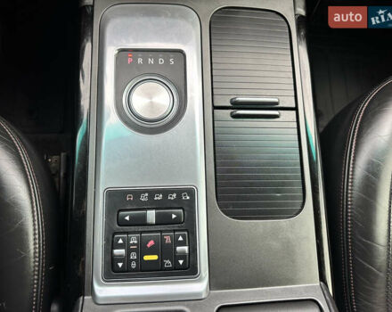 Чорний Ленд Ровер Рендж Ровер, об'ємом двигуна 4.4 л та пробігом 235 тис. км за 22999 $, фото 33 на Automoto.ua