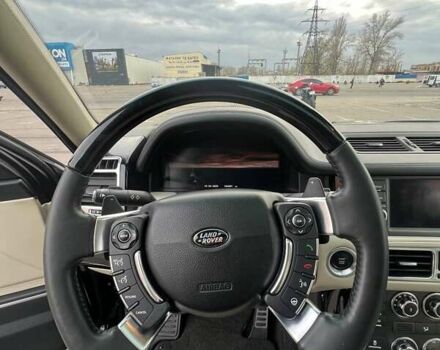 Черный Ленд Ровер Рендж Ровер, объемом двигателя 5 л и пробегом 175 тыс. км за 17500 $, фото 8 на Automoto.ua