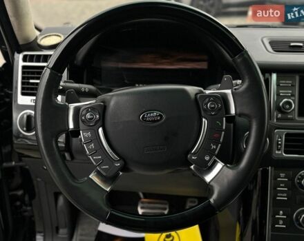 Чорний Ленд Ровер Рендж Ровер, об'ємом двигуна 5 л та пробігом 129 тис. км за 24999 $, фото 13 на Automoto.ua