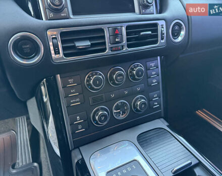 Чорний Ленд Ровер Рендж Ровер, об'ємом двигуна 4.39 л та пробігом 186 тис. км за 19600 $, фото 44 на Automoto.ua