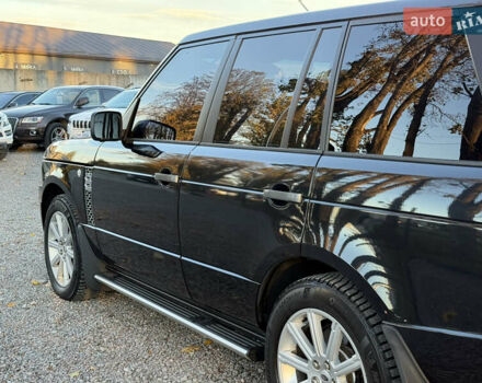 Чорний Ленд Ровер Рендж Ровер, об'ємом двигуна 4.39 л та пробігом 186 тис. км за 19600 $, фото 9 на Automoto.ua