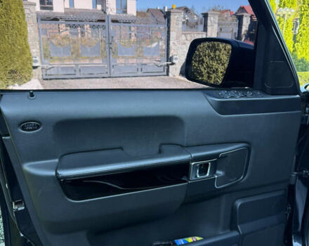 Чорний Ленд Ровер Рендж Ровер, об'ємом двигуна 4.37 л та пробігом 186 тис. км за 22500 $, фото 10 на Automoto.ua