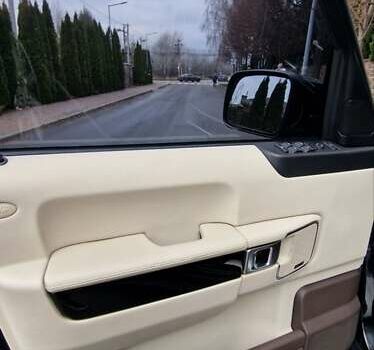 Чорний Ленд Ровер Рендж Ровер, об'ємом двигуна 5 л та пробігом 186 тис. км за 18700 $, фото 10 на Automoto.ua