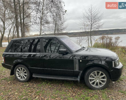 Чорний Ленд Ровер Рендж Ровер, об'ємом двигуна 5 л та пробігом 217 тис. км за 15500 $, фото 3 на Automoto.ua