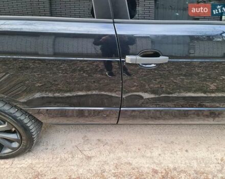 Черный Ленд Ровер Рендж Ровер, объемом двигателя 5 л и пробегом 137 тыс. км за 18000 $, фото 11 на Automoto.ua