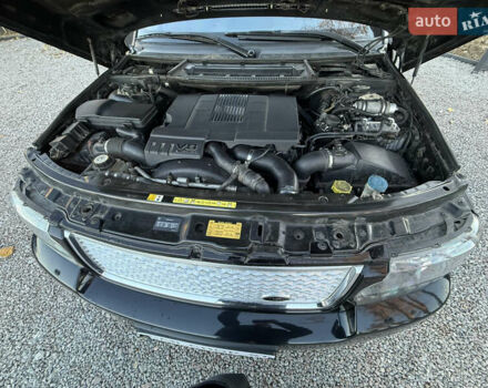 Чорний Ленд Ровер Рендж Ровер, об'ємом двигуна 4.39 л та пробігом 186 тис. км за 19600 $, фото 27 на Automoto.ua