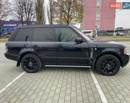 Черный Ленд Ровер Рендж Ровер, объемом двигателя 4.37 л и пробегом 205 тыс. км за 25500 $, фото 1 на Automoto.ua