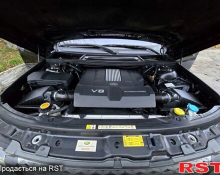 Черный Ленд Ровер Рендж Ровер, объемом двигателя 5 л и пробегом 199 тыс. км за 17000 $, фото 13 на Automoto.ua