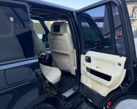 Чорний Ленд Ровер Рендж Ровер, об'ємом двигуна 5 л та пробігом 181 тис. км за 17999 $, фото 23 на Automoto.ua