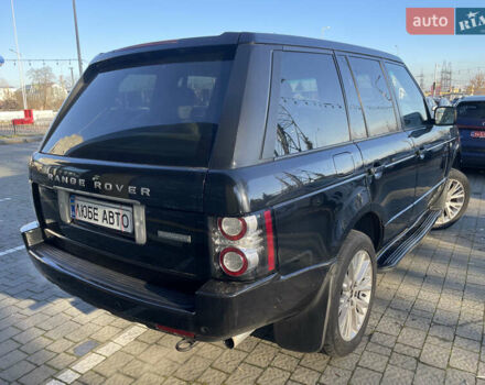 Чорний Ленд Ровер Рендж Ровер, об'ємом двигуна 5 л та пробігом 258 тис. км за 17000 $, фото 2 на Automoto.ua