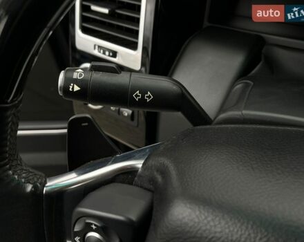 Чорний Ленд Ровер Рендж Ровер, об'ємом двигуна 5 л та пробігом 129 тис. км за 24999 $, фото 14 на Automoto.ua