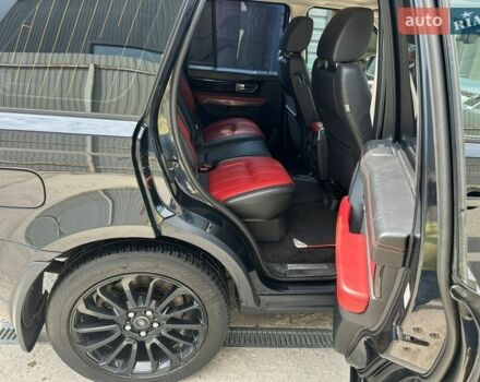 Черный Ленд Ровер Рендж Ровер, объемом двигателя 2.99 л и пробегом 315 тыс. км за 25000 $, фото 13 на Automoto.ua