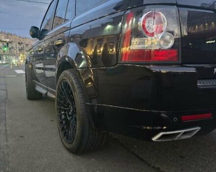 Черный Ленд Ровер Рендж Ровер, объемом двигателя 5 л и пробегом 210 тыс. км за 17000 $, фото 8 на Automoto.ua