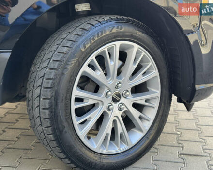 Черный Ленд Ровер Рендж Ровер, объемом двигателя 5 л и пробегом 225 тыс. км за 13500 $, фото 6 на Automoto.ua