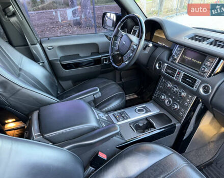 Чорний Ленд Ровер Рендж Ровер, об'ємом двигуна 4.39 л та пробігом 186 тис. км за 19600 $, фото 71 на Automoto.ua