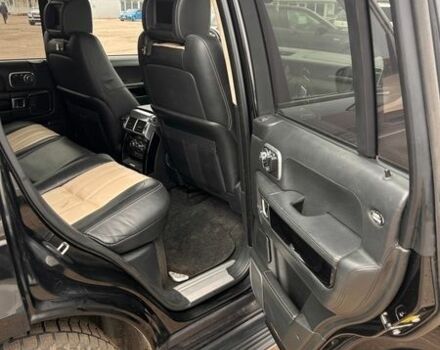 Чорний Ленд Ровер Рендж Ровер, об'ємом двигуна 5 л та пробігом 247 тис. км за 27000 $, фото 5 на Automoto.ua