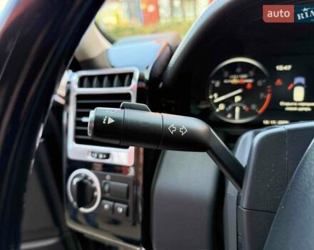 Черный Ленд Ровер Рендж Ровер, объемом двигателя 5 л и пробегом 179 тыс. км за 22900 $, фото 21 на Automoto.ua