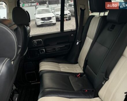 Чорний Ленд Ровер Рендж Ровер, об'ємом двигуна 5 л та пробігом 129 тис. км за 24999 $, фото 26 на Automoto.ua