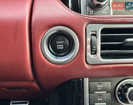 Чорний Ленд Ровер Рендж Ровер, об'ємом двигуна 4.4 л та пробігом 235 тис. км за 22999 $, фото 30 на Automoto.ua