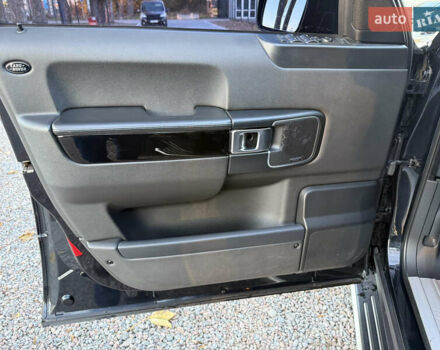 Чорний Ленд Ровер Рендж Ровер, об'ємом двигуна 4.39 л та пробігом 186 тис. км за 19600 $, фото 32 на Automoto.ua