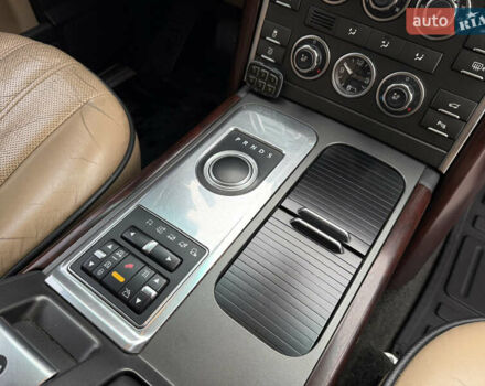 Чорний Ленд Ровер Рендж Ровер, об'ємом двигуна 4.37 л та пробігом 390 тис. км за 20500 $, фото 18 на Automoto.ua