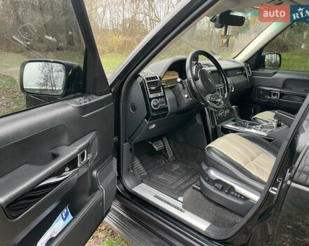 Чорний Ленд Ровер Рендж Ровер, об'ємом двигуна 5 л та пробігом 217 тис. км за 15500 $, фото 16 на Automoto.ua
